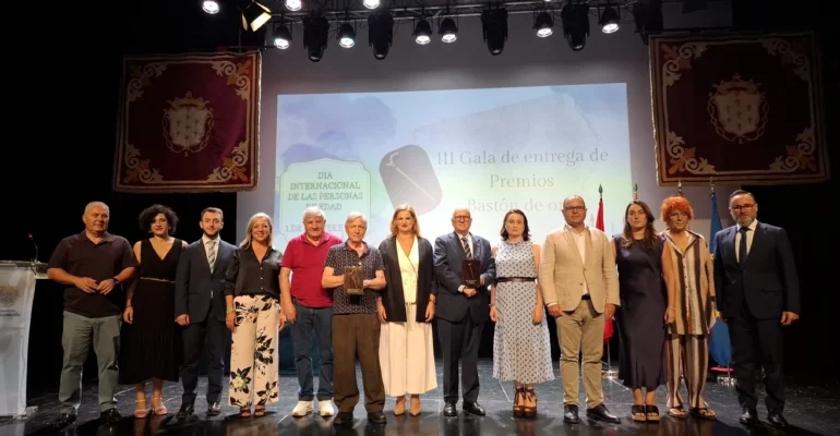 Gala-Baston-de-Oro